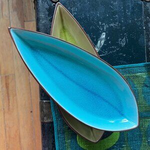 Set of two apetizer dishes